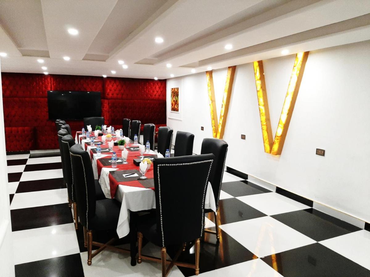 Lawrence View Hotel, Lahore Extérieur photo