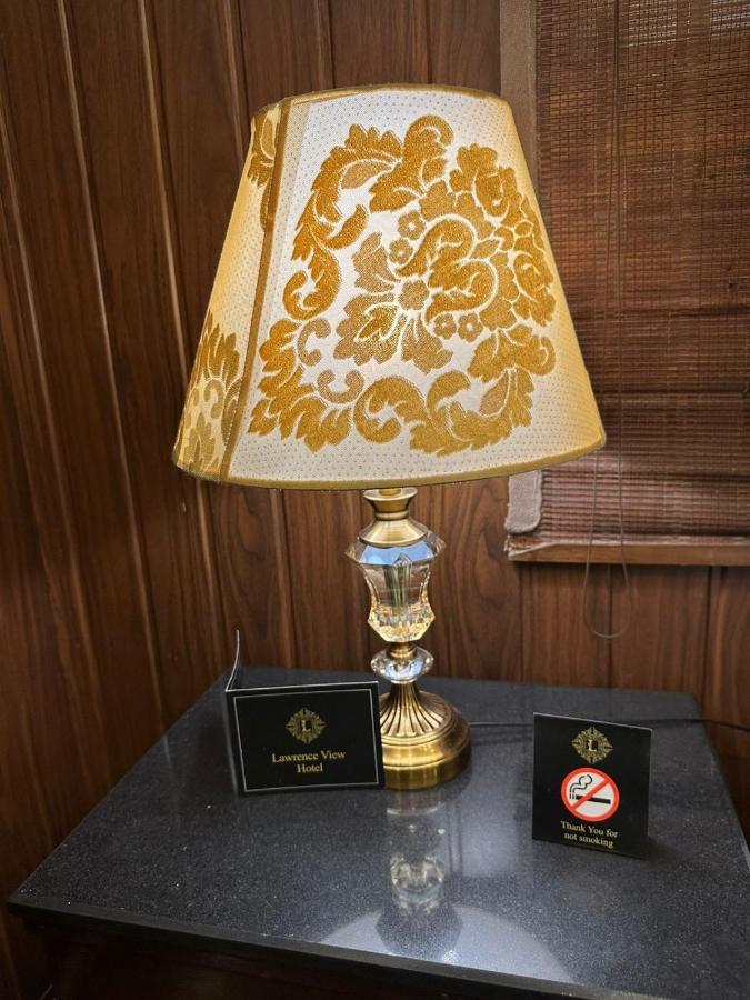 Lawrence View Hotel, Lahore Extérieur photo