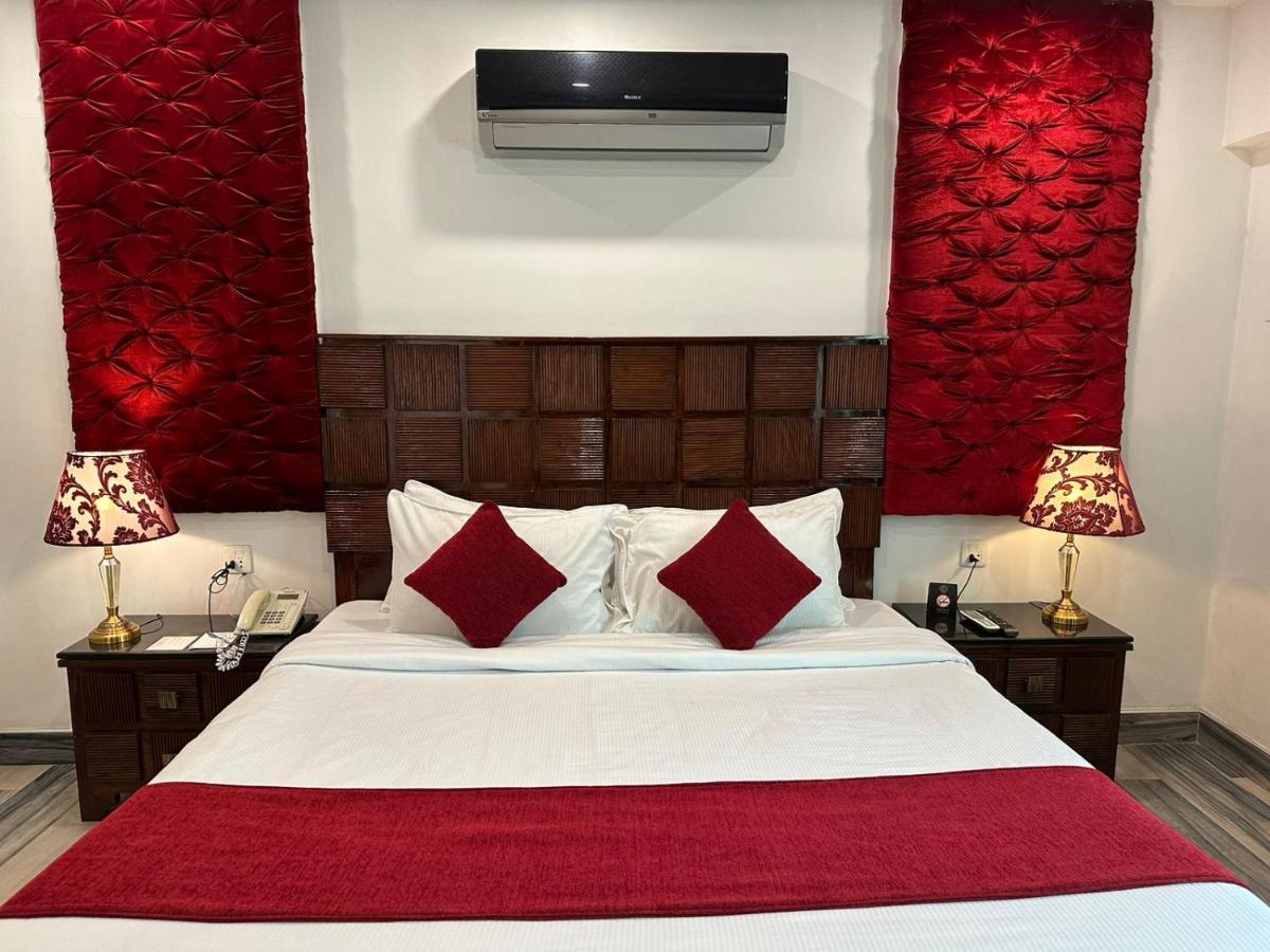 Lawrence View Hotel, Lahore Extérieur photo