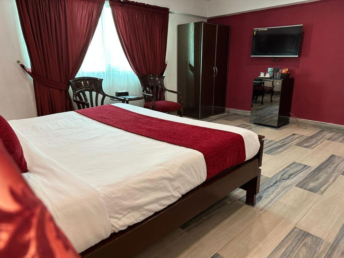 Lawrence View Hotel, Lahore Extérieur photo